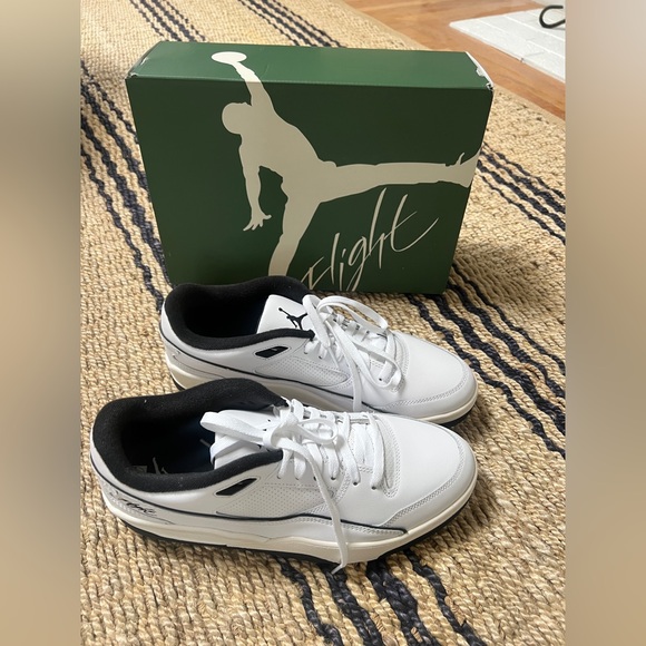 Jordan Flight Court Men’s White/Black Sneakers. Size 12 New in box. - Picture 2 of 8